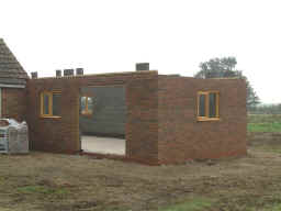 extension.JPG (47026 bytes)